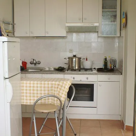 Apartments By The Sea Cove Crkvice, Peljesac - 4507 Trstenik (Dubrovnik-Neretva)
